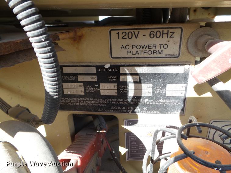 image for item EW9932 2005 JLG 1930ES scissor lift