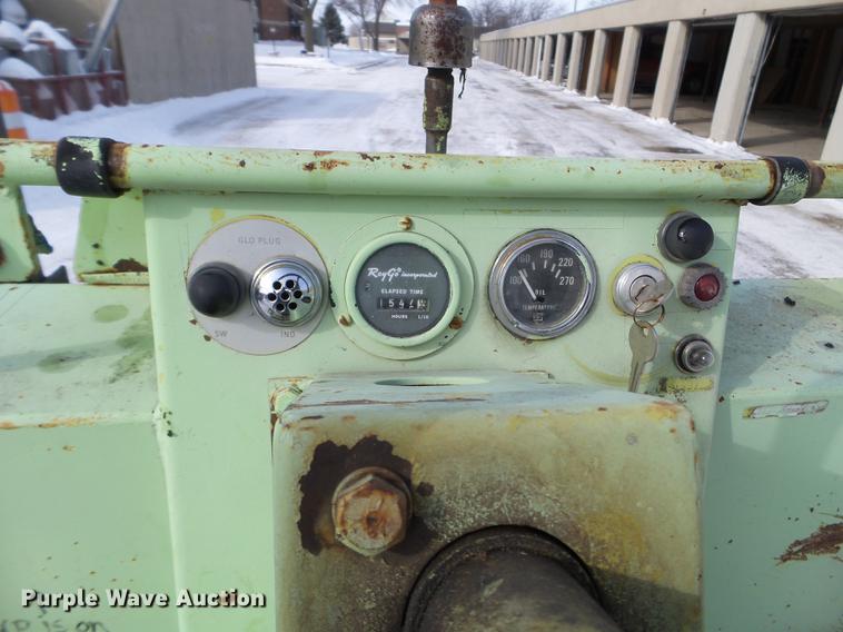 image for item EW9948 Raygo Romper double drum roller