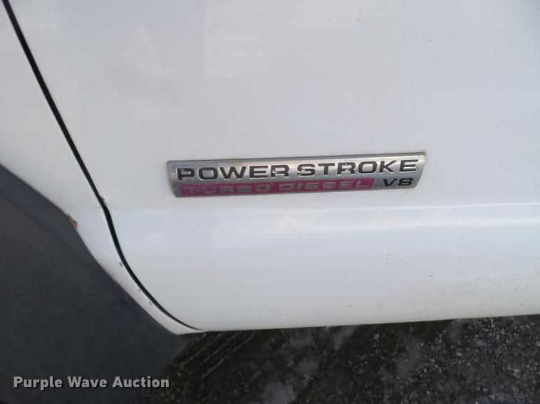 image for item EW9952 2006 Ford F450 Super Duty Crew Cab utility truck