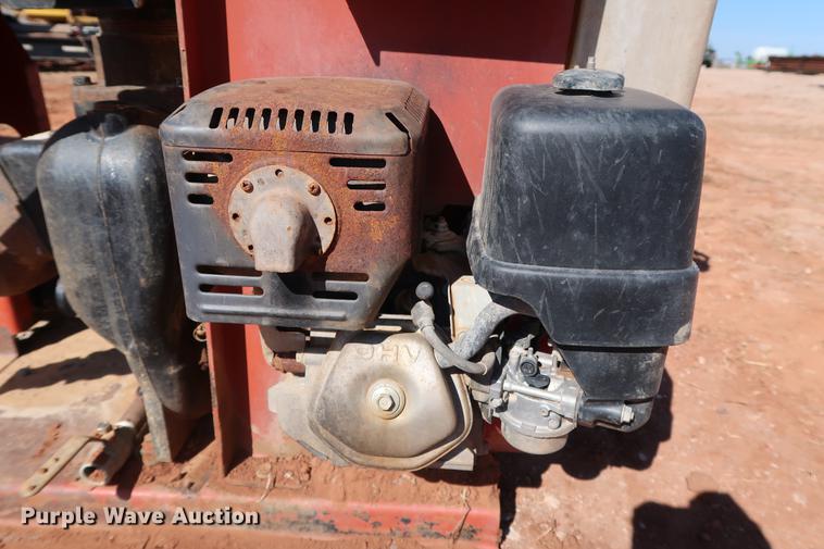 image for item FE9583 2007 Ditch Witch FM13V fluid management system