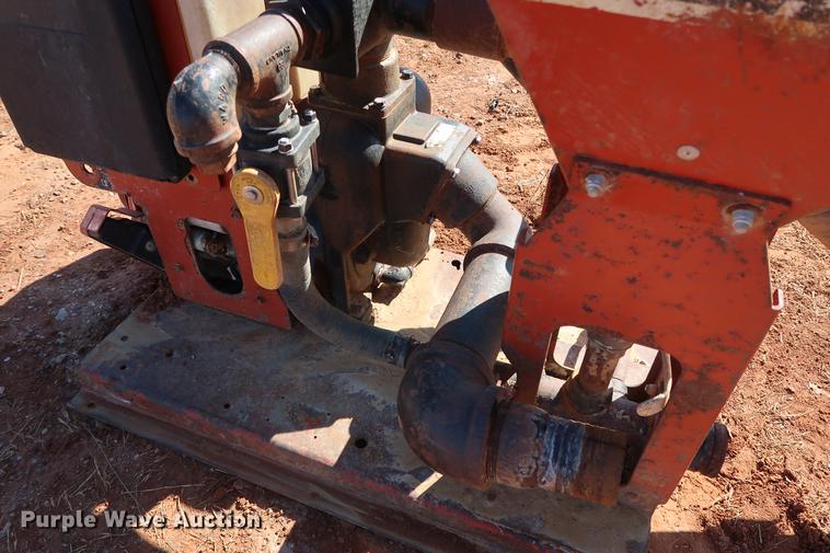 image for item FE9583 2007 Ditch Witch FM13V fluid management system