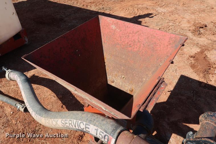 image for item FE9583 2007 Ditch Witch FM13V fluid management system