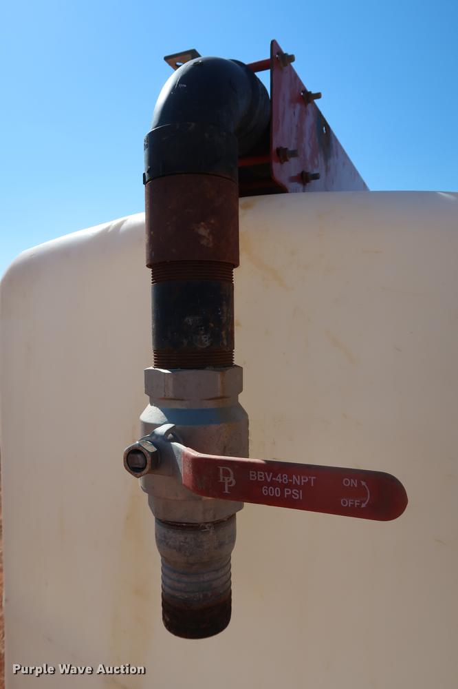 image for item FE9583 2007 Ditch Witch FM13V fluid management system