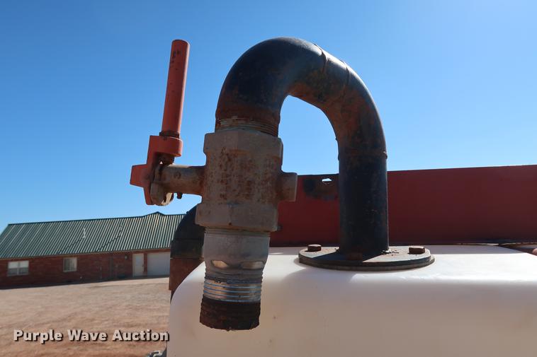 image for item FE9583 2007 Ditch Witch FM13V fluid management system