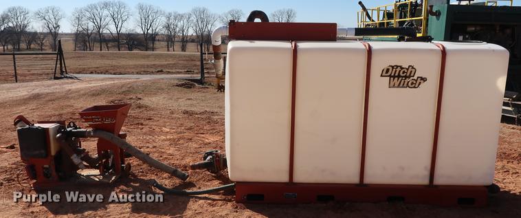 image for item FE9584 2007 Ditch Witch FM13V fluid management system