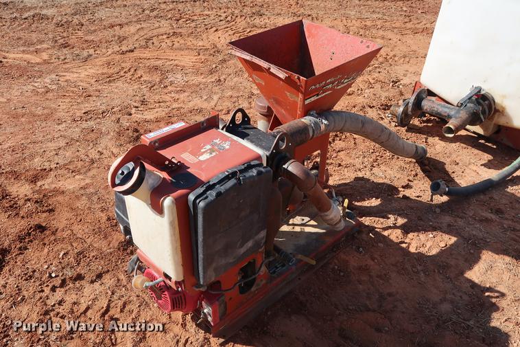 image for item FE9584 2007 Ditch Witch FM13V fluid management system