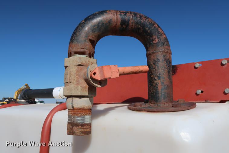 image for item FE9584 2007 Ditch Witch FM13V fluid management system