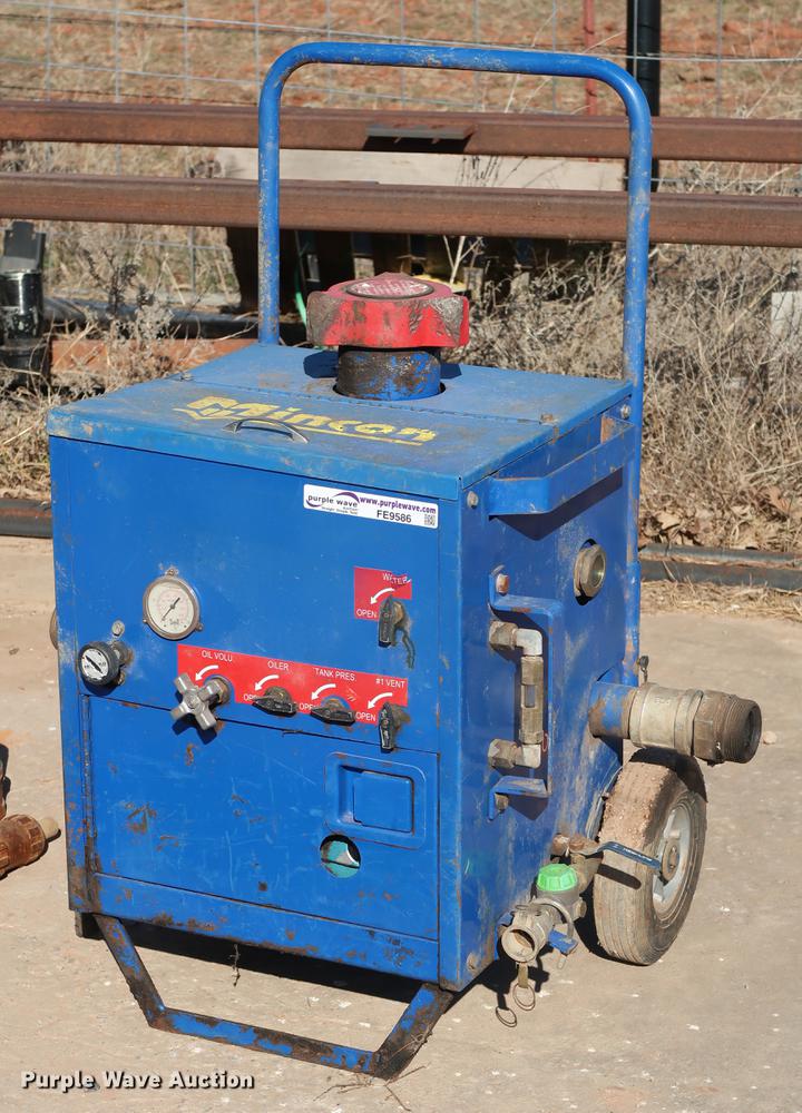 Mincon HDD50 directional drill air hammer in Blanchard, OK Item FE9586 sold Purple Wave