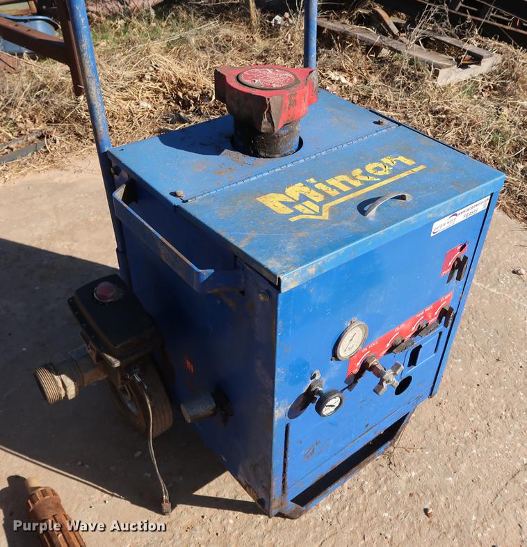 Mincon HDD50 directional drill air hammer in Blanchard, OK Item FE9586 sold Purple Wave