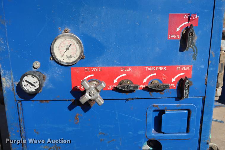 Mincon HDD50 directional drill air hammer in Blanchard, OK Item FE9586 sold Purple Wave