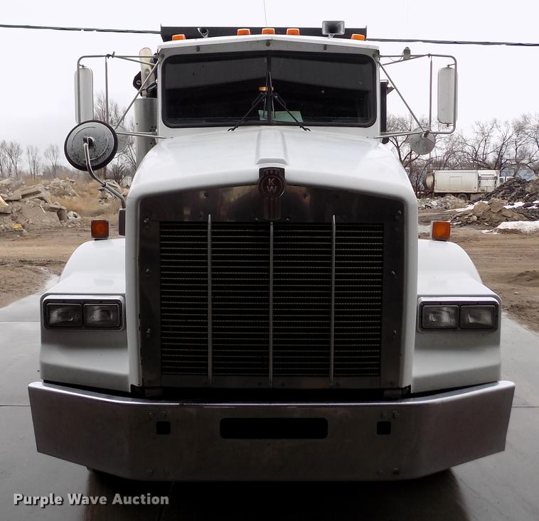 image for item FH9058 1998 Kenworth T800 dump truck