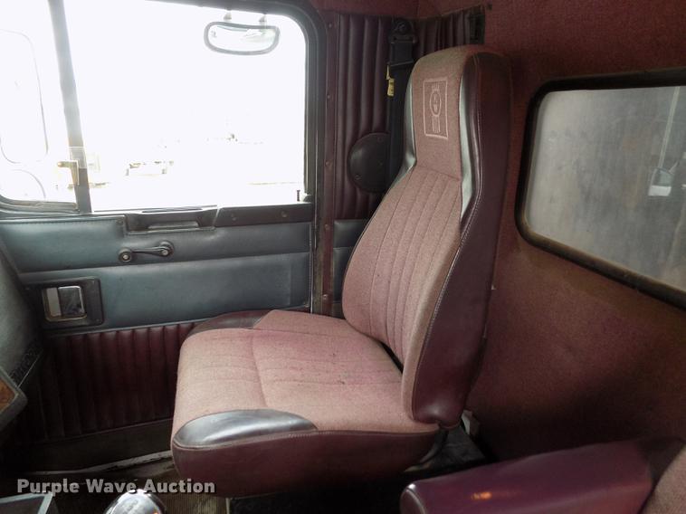 image for item FH9058 1998 Kenworth T800 dump truck