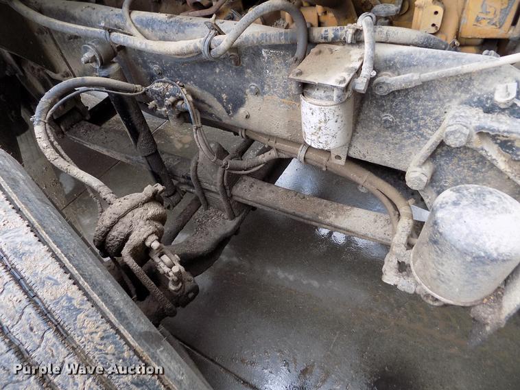 image for item FH9058 1998 Kenworth T800 dump truck