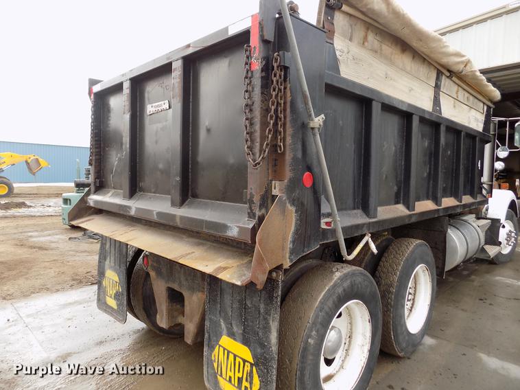 image for item FH9058 1998 Kenworth T800 dump truck