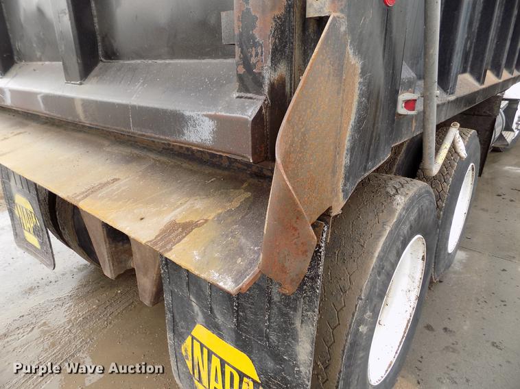 image for item FH9058 1998 Kenworth T800 dump truck