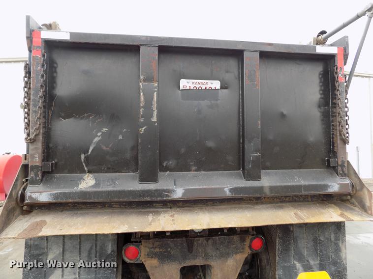 image for item FH9058 1998 Kenworth T800 dump truck