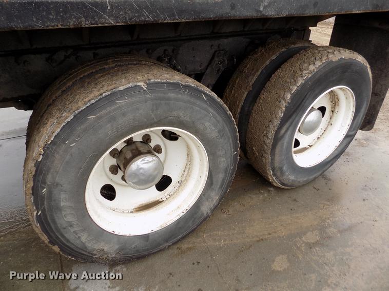 image for item FH9058 1998 Kenworth T800 dump truck