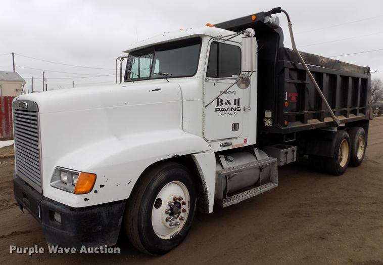 image for item FH9060 2001 Freightliner FLD dump truck