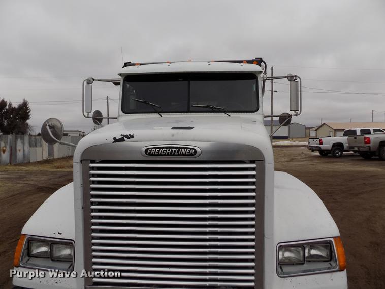 image for item FH9060 2001 Freightliner FLD dump truck