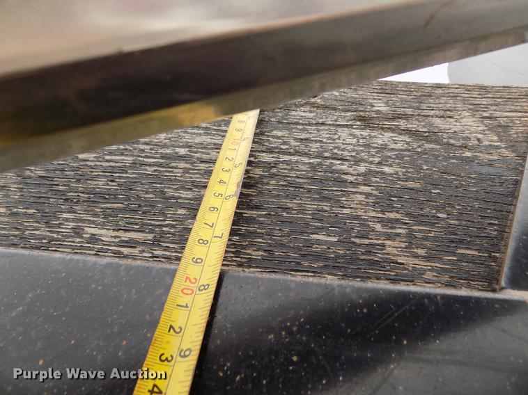 image for item FH9060 2001 Freightliner FLD dump truck