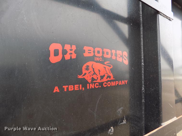 image for item FH9060 2001 Freightliner FLD dump truck