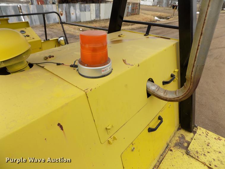 image for item FH9061 1988 Bomag BW12R pneumatic roller