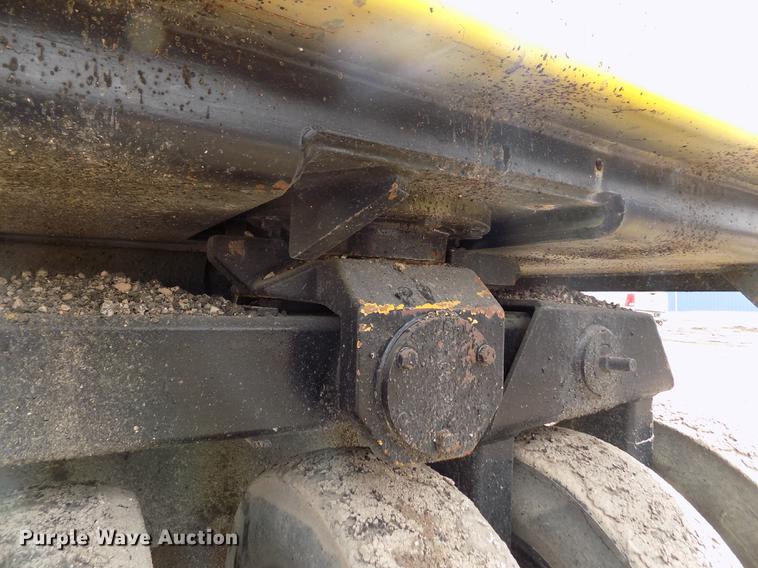 image for item FH9061 1988 Bomag BW12R pneumatic roller