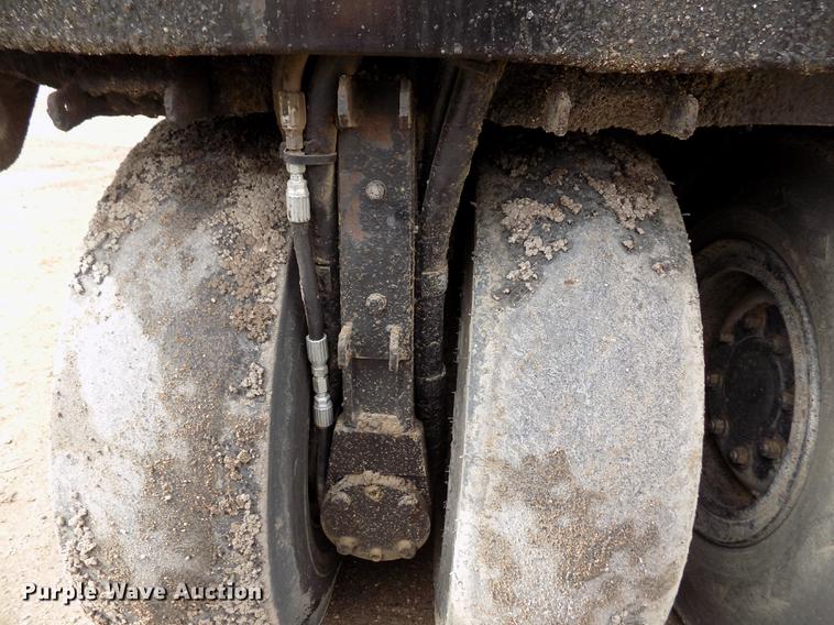 image for item FH9061 1988 Bomag BW12R pneumatic roller