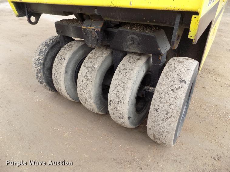 image for item FH9061 1988 Bomag BW12R pneumatic roller