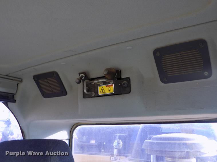 image for item FH9099 2012 Caterpillar 324E L excavator