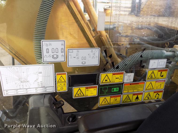 image for item FH9099 2012 Caterpillar 324E L excavator