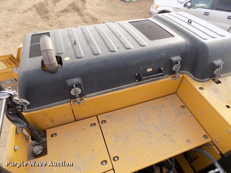 image for item FH9099 2012 Caterpillar 324E L excavator