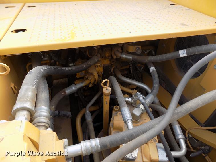 image for item FH9099 2012 Caterpillar 324E L excavator