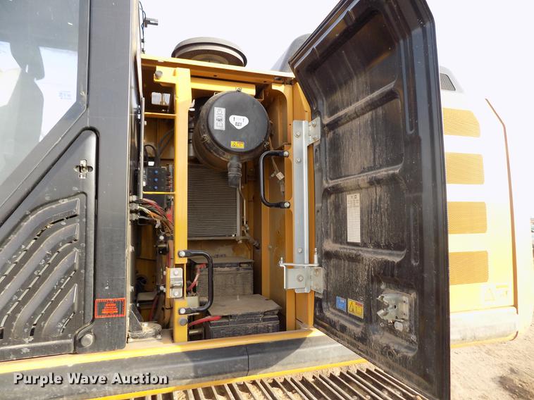 image for item FH9099 2012 Caterpillar 324E L excavator