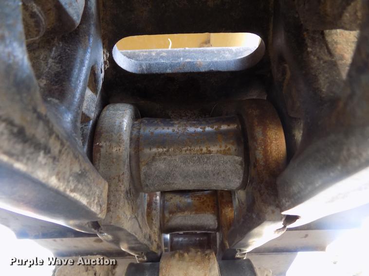 image for item FH9099 2012 Caterpillar 324E L excavator