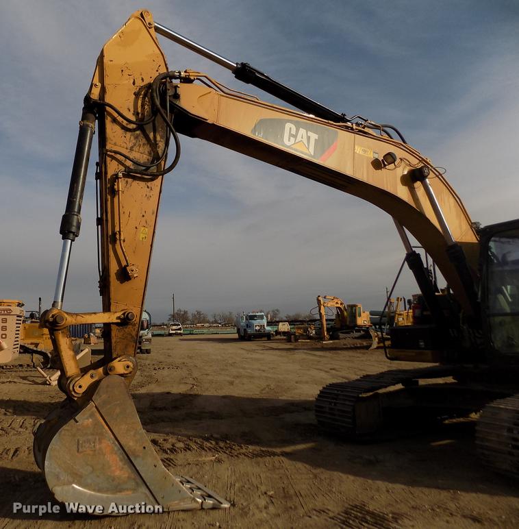 image for item FH9099 2012 Caterpillar 324E L excavator