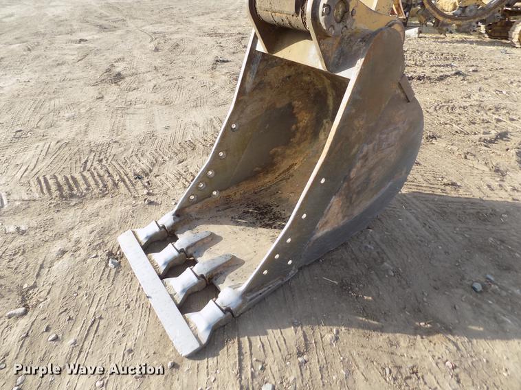 image for item FH9099 2012 Caterpillar 324E L excavator