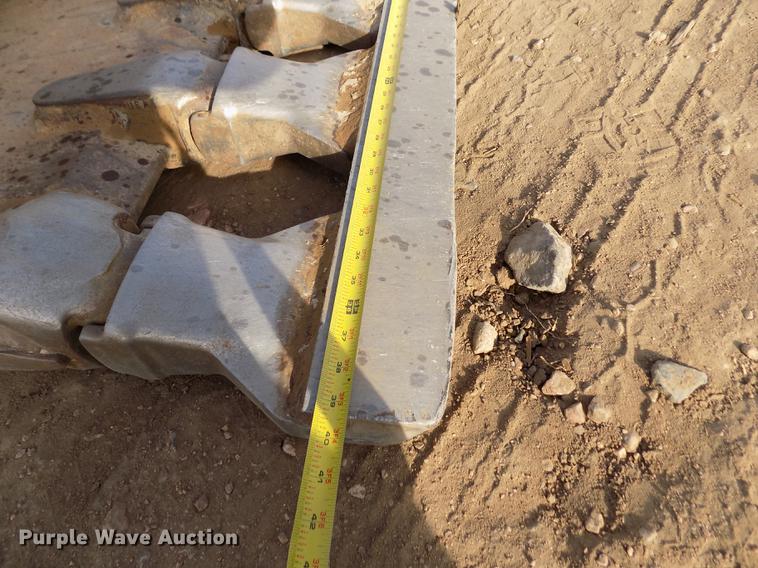 image for item FH9099 2012 Caterpillar 324E L excavator