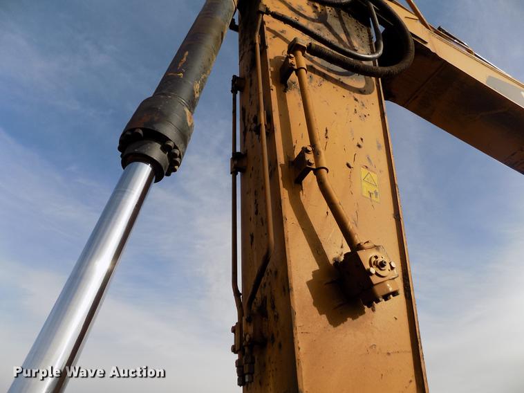 image for item FH9099 2012 Caterpillar 324E L excavator