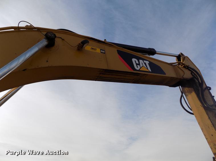image for item FH9099 2012 Caterpillar 324E L excavator