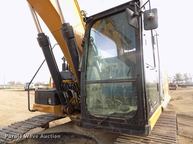 image for item FH9099 2012 Caterpillar 324E L excavator