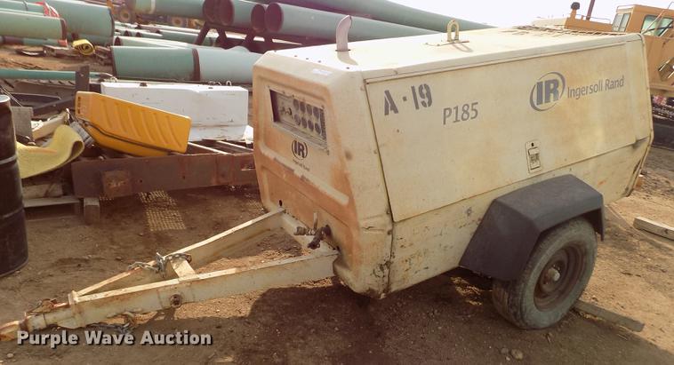 image for item FH9102 1993 Ingersoll Rand P185 compressor