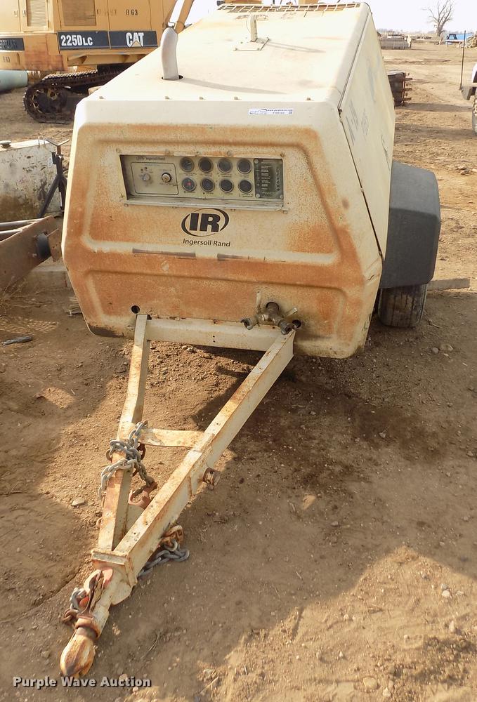 image for item FH9102 1993 Ingersoll Rand P185 compressor