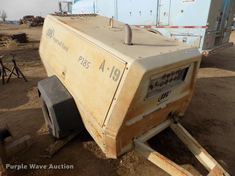 image for item FH9102 1993 Ingersoll Rand P185 compressor