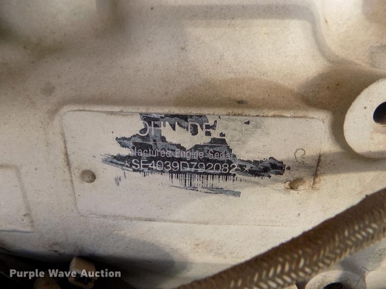 image for item FH9102 1993 Ingersoll Rand P185 compressor