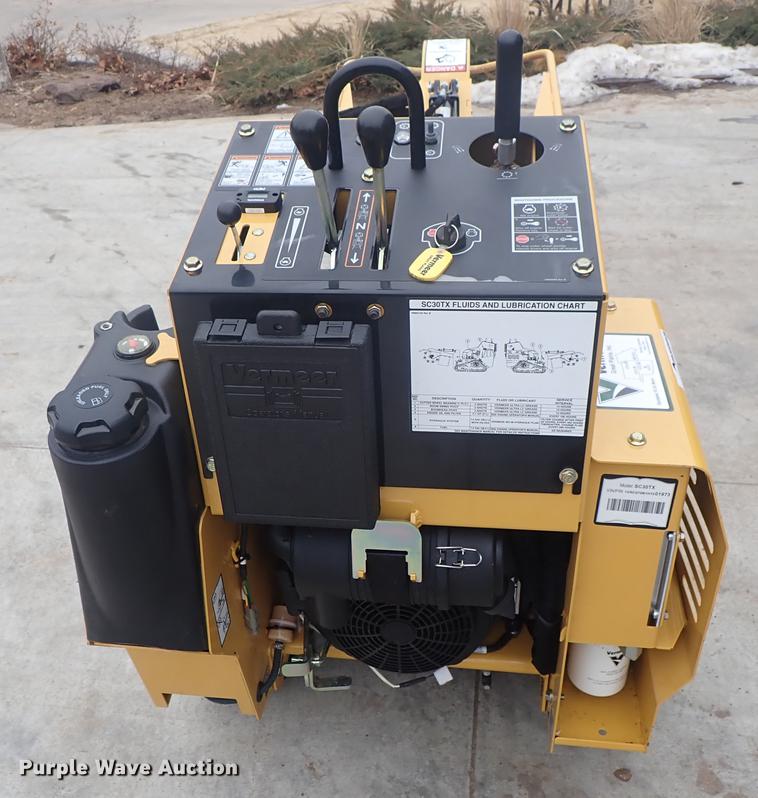 image for item FL9581 2017 Vermeer SC30TX stump grinder