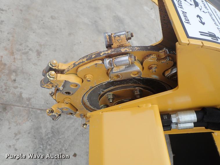 image for item FL9581 2017 Vermeer SC30TX stump grinder