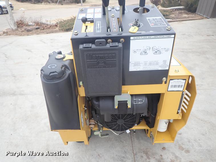 image for item FL9581 2017 Vermeer SC30TX stump grinder