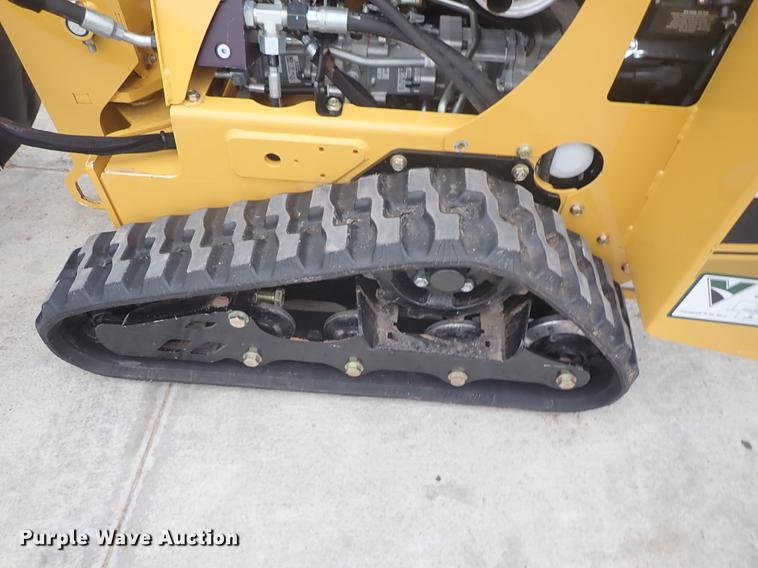 image for item FL9581 2017 Vermeer SC30TX stump grinder