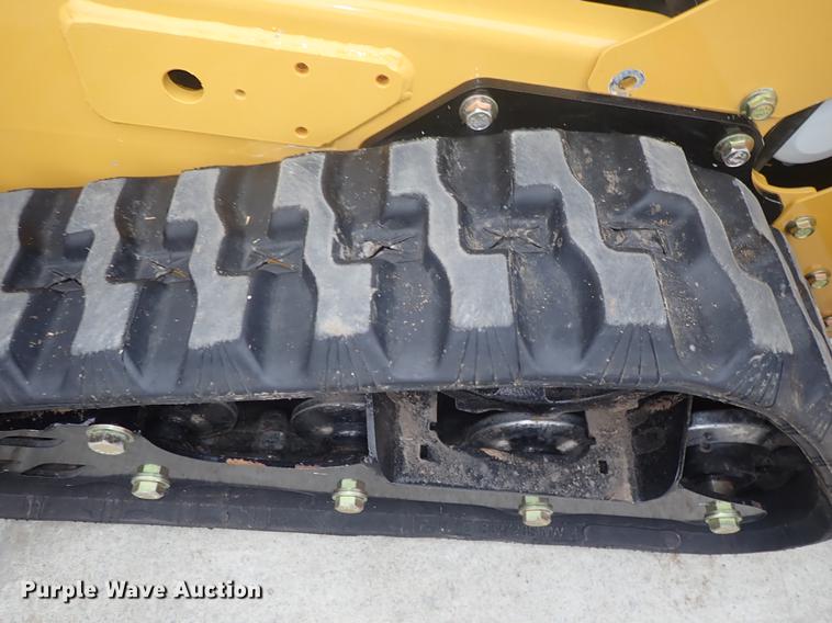 image for item FL9581 2017 Vermeer SC30TX stump grinder